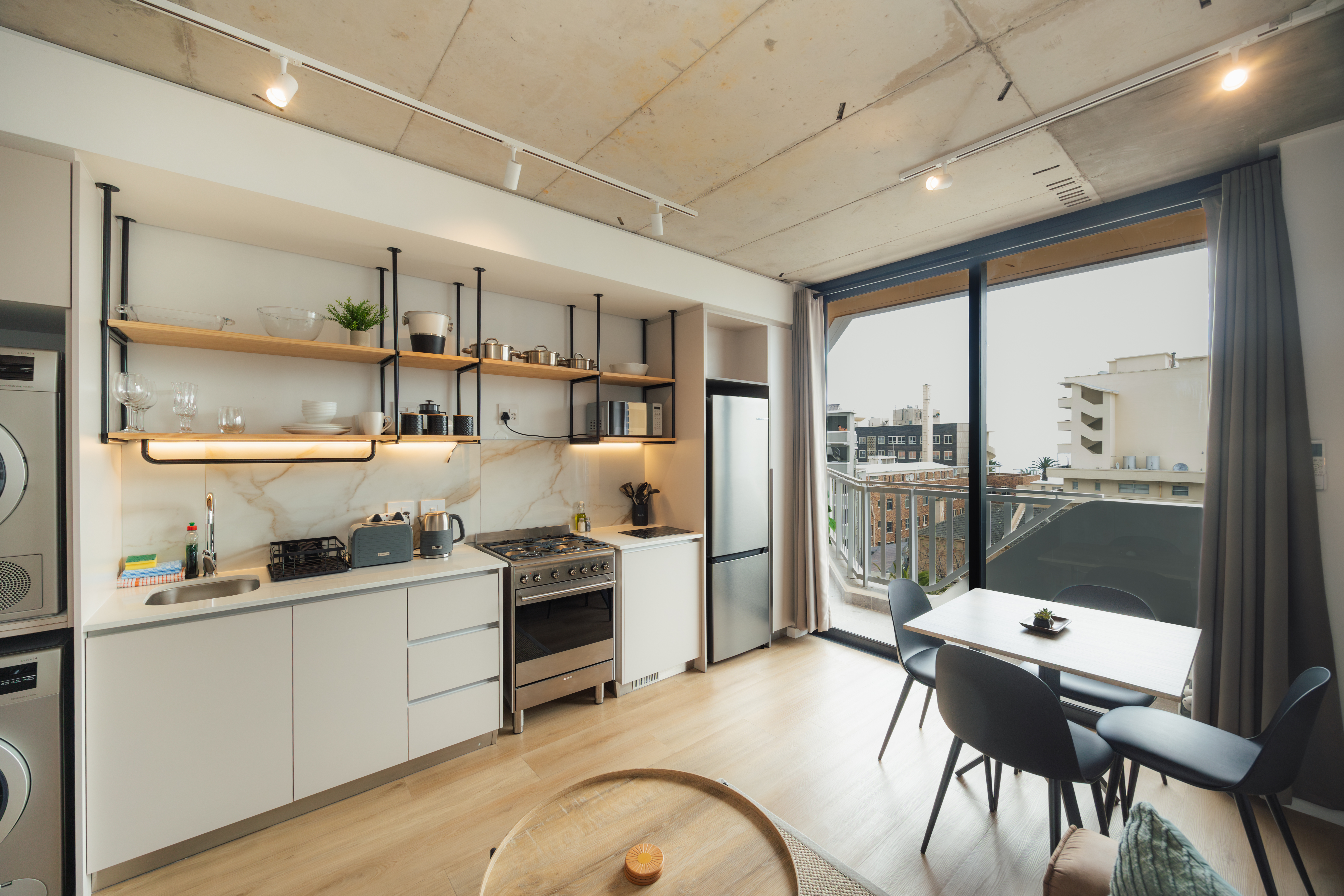 Studio Apartments in Sea Point for Professionals