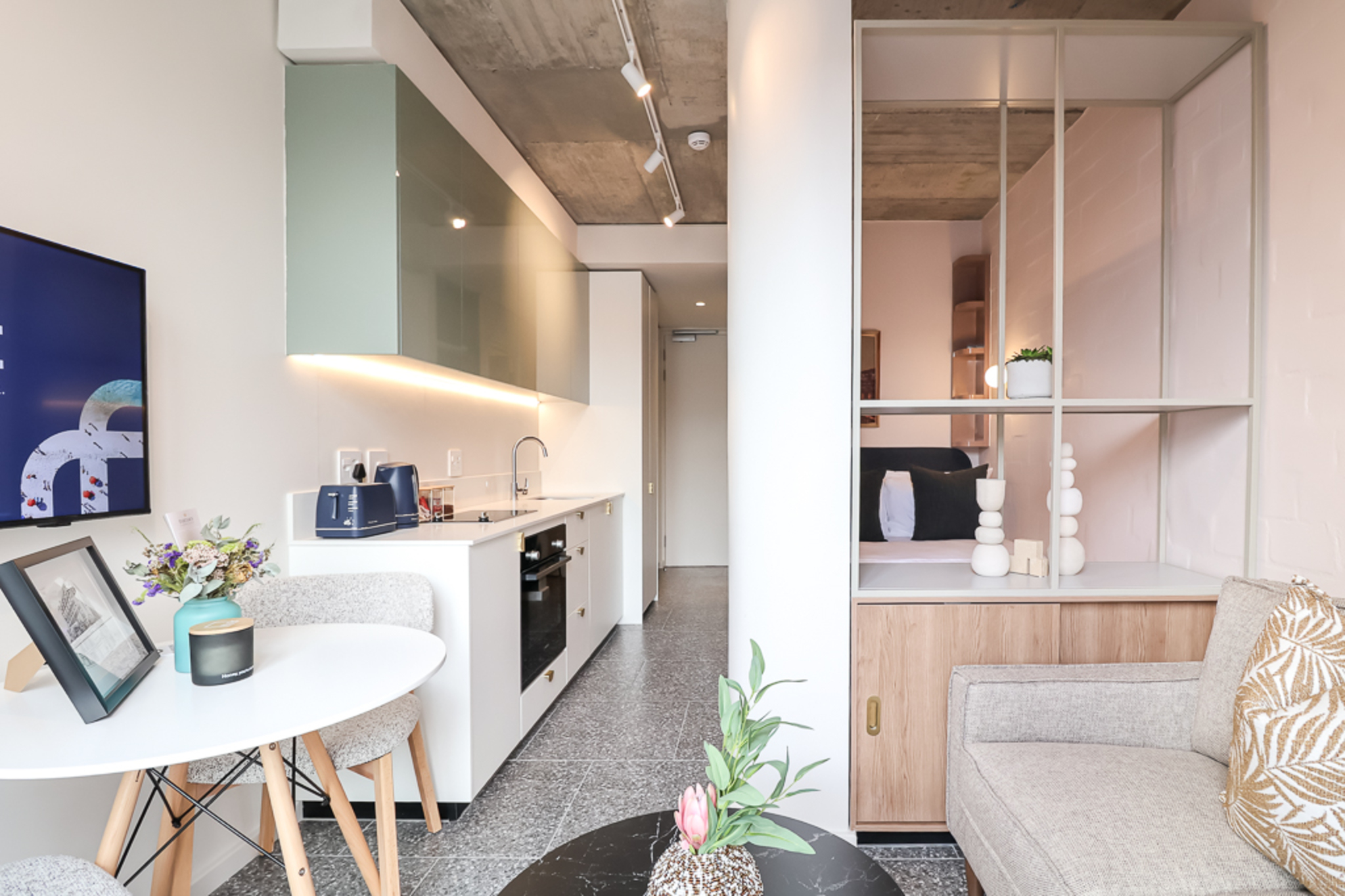 What is included in Fluent studio apartments in Cape Town