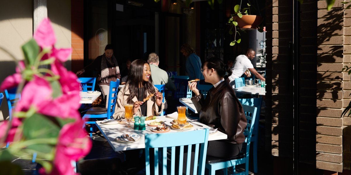 Business Lunch Spots in Sea Point: A Professional Guest’s Guide